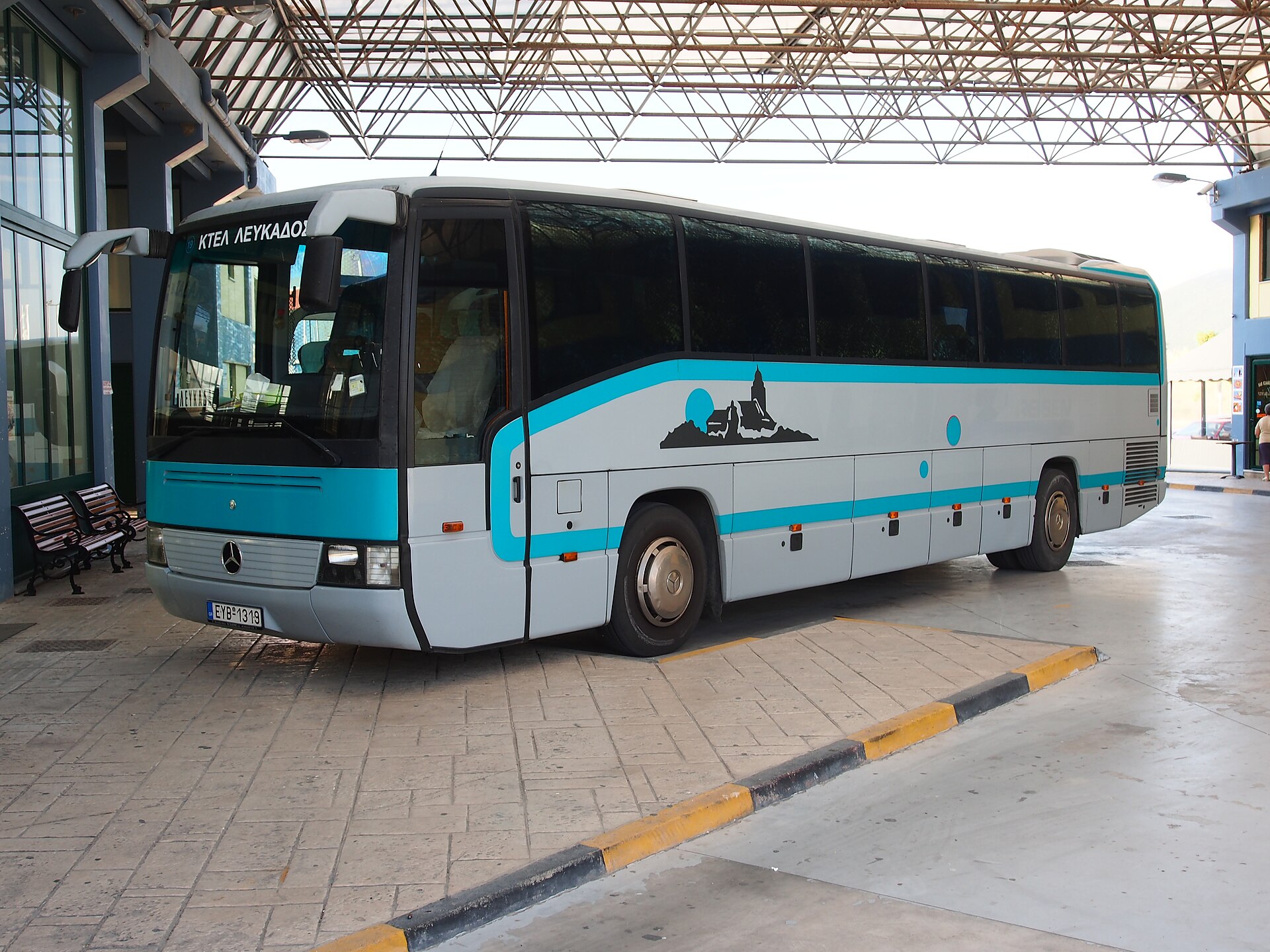 Xe khách chất lượng cao